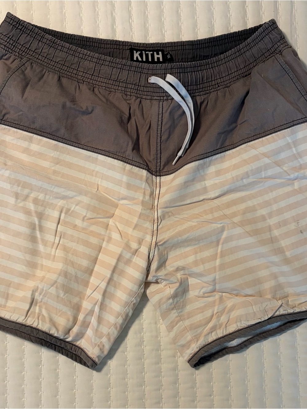 Kith Rockaway Grey White Striped Swim Shorts Trunks Bathing Suit Sz XL Authentic